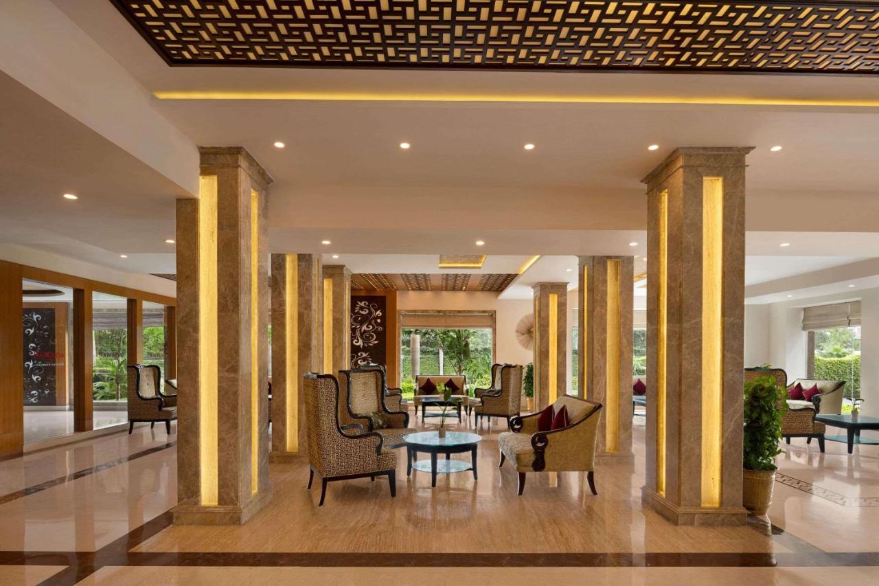 Ramada By Wyndham Varanasi Katesar Chandauli Exteriör bild