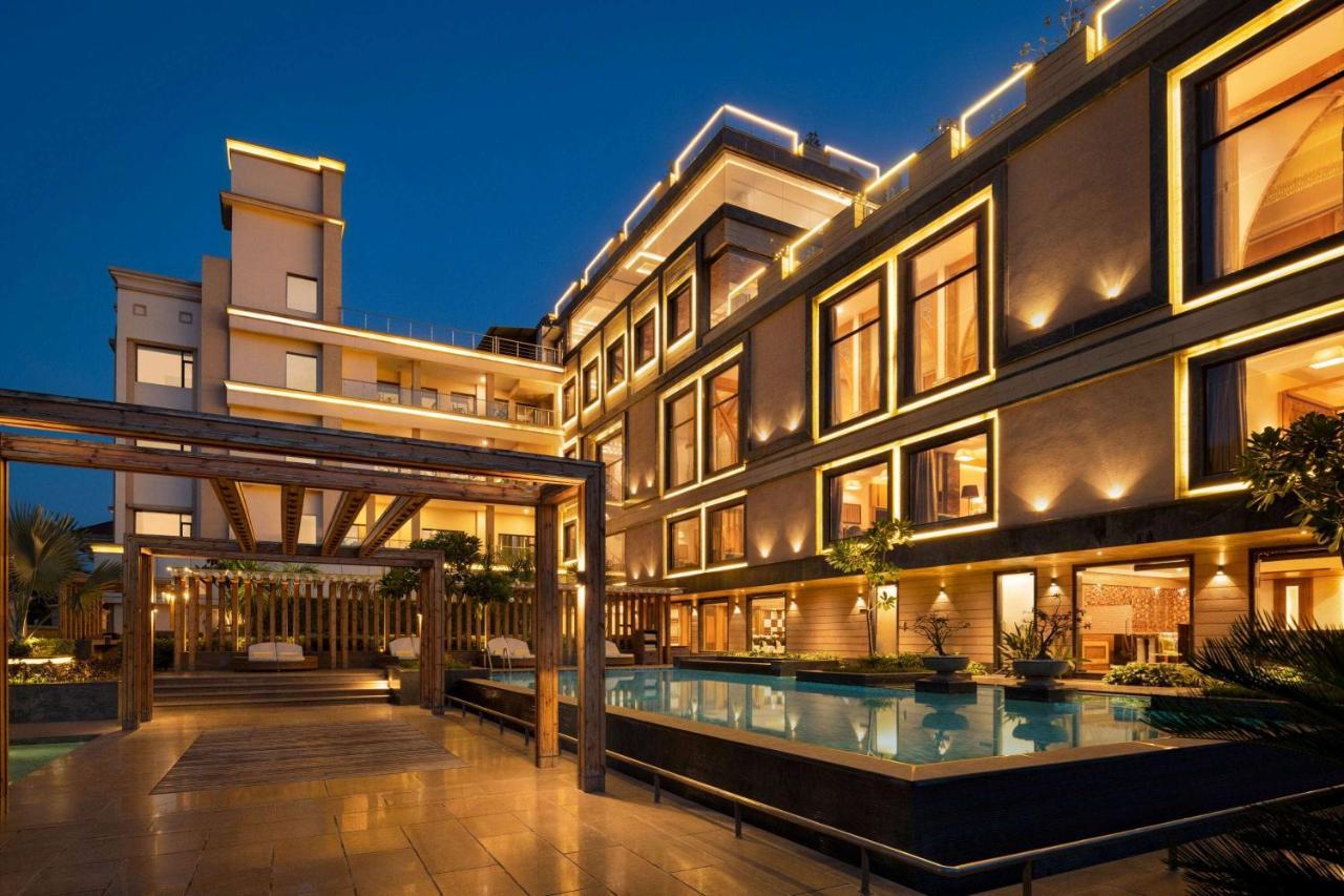 Ramada By Wyndham Varanasi Katesar Chandauli Exteriör bild