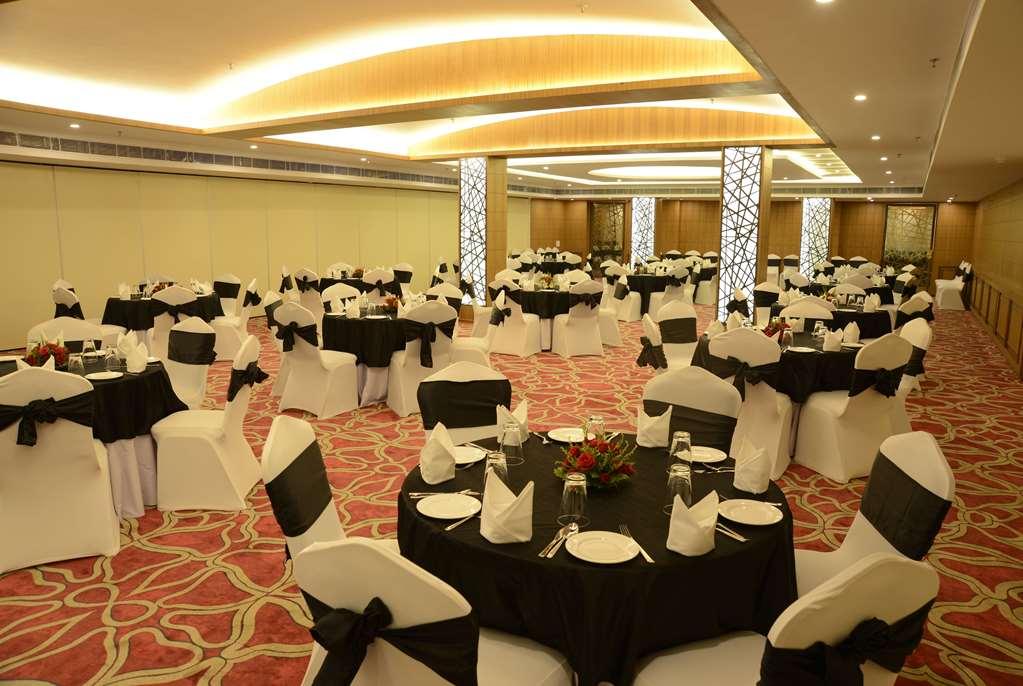 Ramada By Wyndham Varanasi Katesar Chandauli Bekvämligheter bild