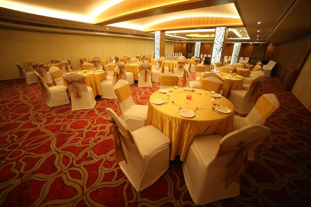 Ramada By Wyndham Varanasi Katesar Chandauli Bekvämligheter bild